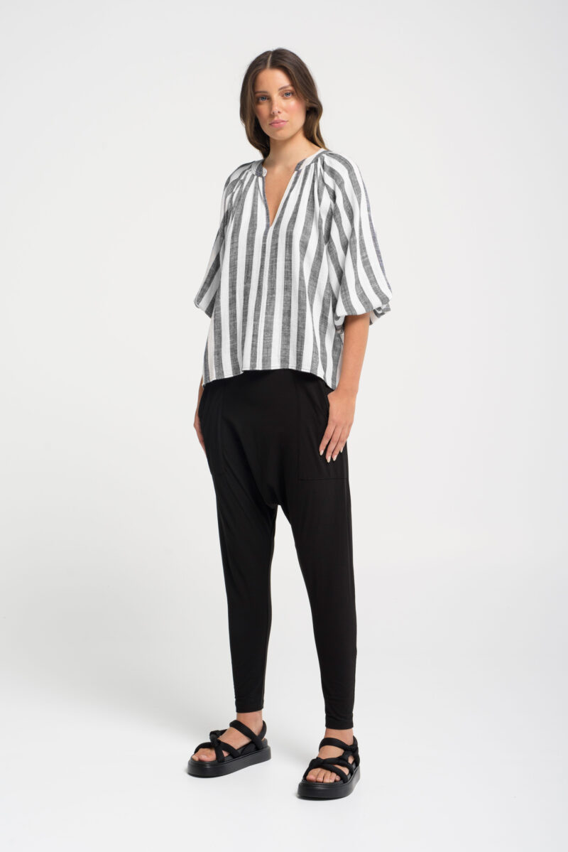 Lounge the Label Top Telc White Black Stripe