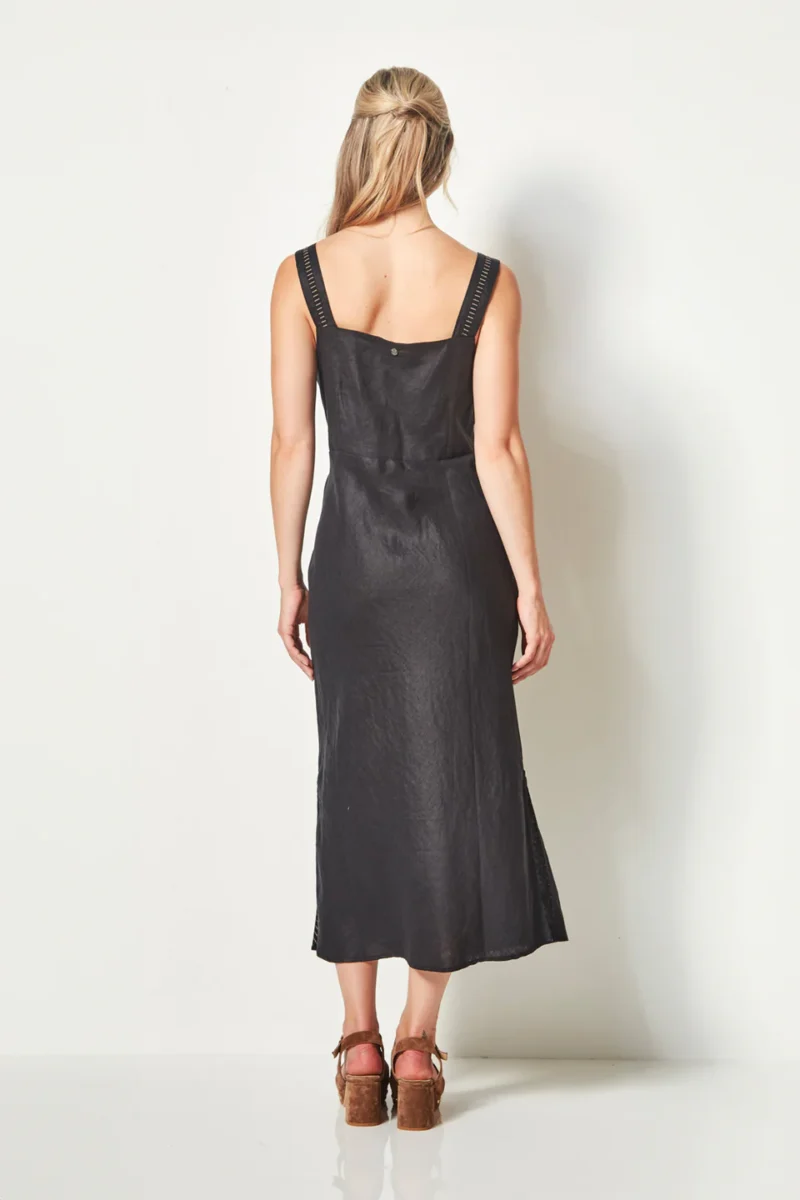 Roam Dress Black 3